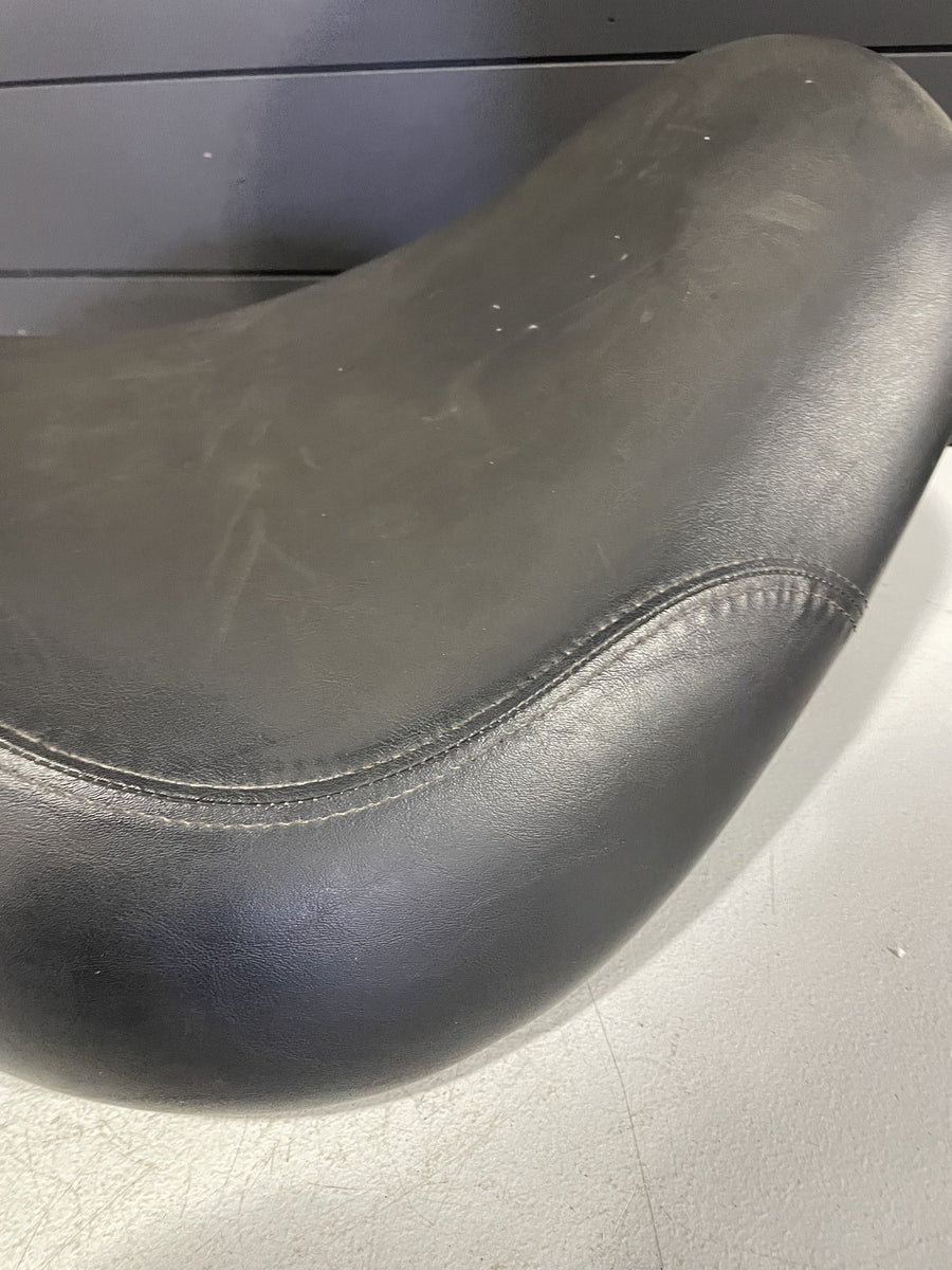 1995 HONDA SHADOW 1100 VT1100C FRONT REAR DRIVER PASSENGER SEAT