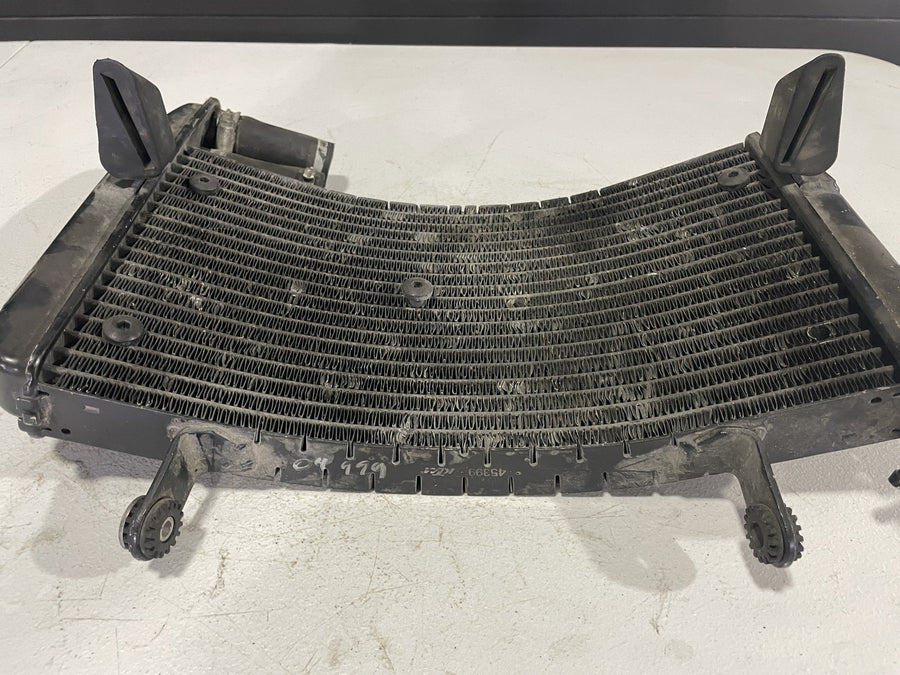 2004 DUCATI 999 ENGINE RADIATOR MOTOR COOLER COOLING RADIATER