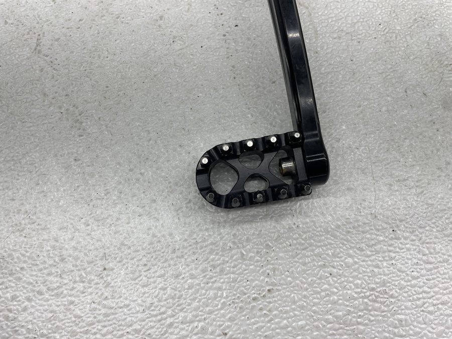 17-23 HARLEY-DAVIDSON STREET GLIDE SPECIAL FLHXS FOOTPEGS SET FLOORBOARDS PEDALS