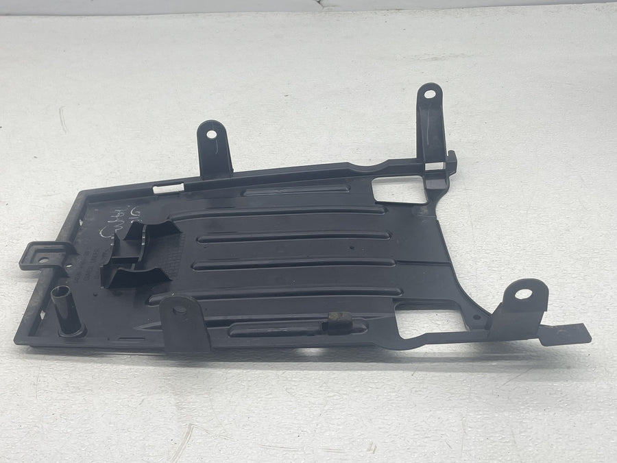 2011 HONDA PCX125 UNDER LOWER COVER PANEL COWL 64530-KWN-9010