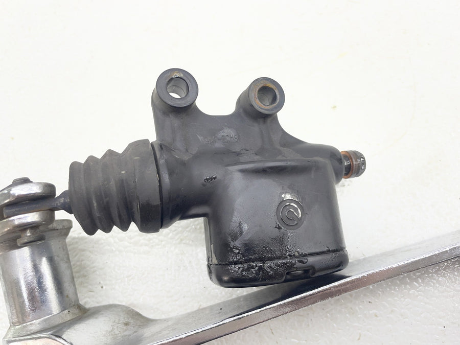 07-11 HARLEY-DAVIDSON STREET GLIDE FLHX REAR BACK BRAKE MASTER CYLINDER