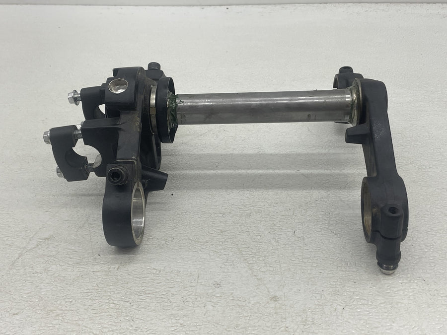 18-26 KAWASAKI Z125 PRO BR125 FRONT FORKS CLAMP TRIPLE TREE STEM