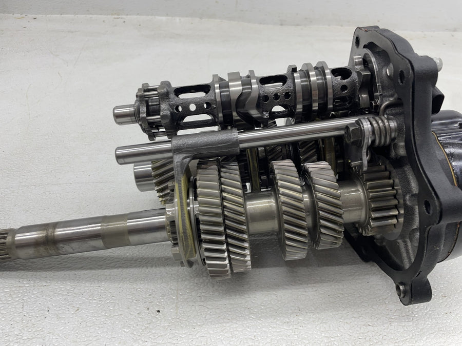 24-26 HARLEY-DAVIDSON STREET GLIDE FLHX M8 117CI ENGINE TRANSMISSION GEARS