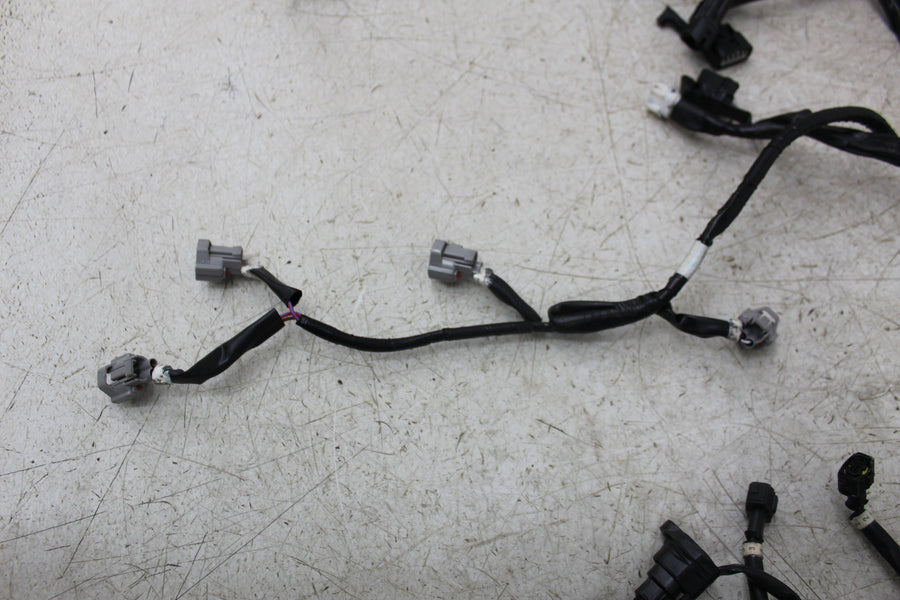 20-24 YAMAHA YZF R1 MAIN ENGINE WIRING HARNESS MOTOR WIRE LOOM (SEE DESCP)