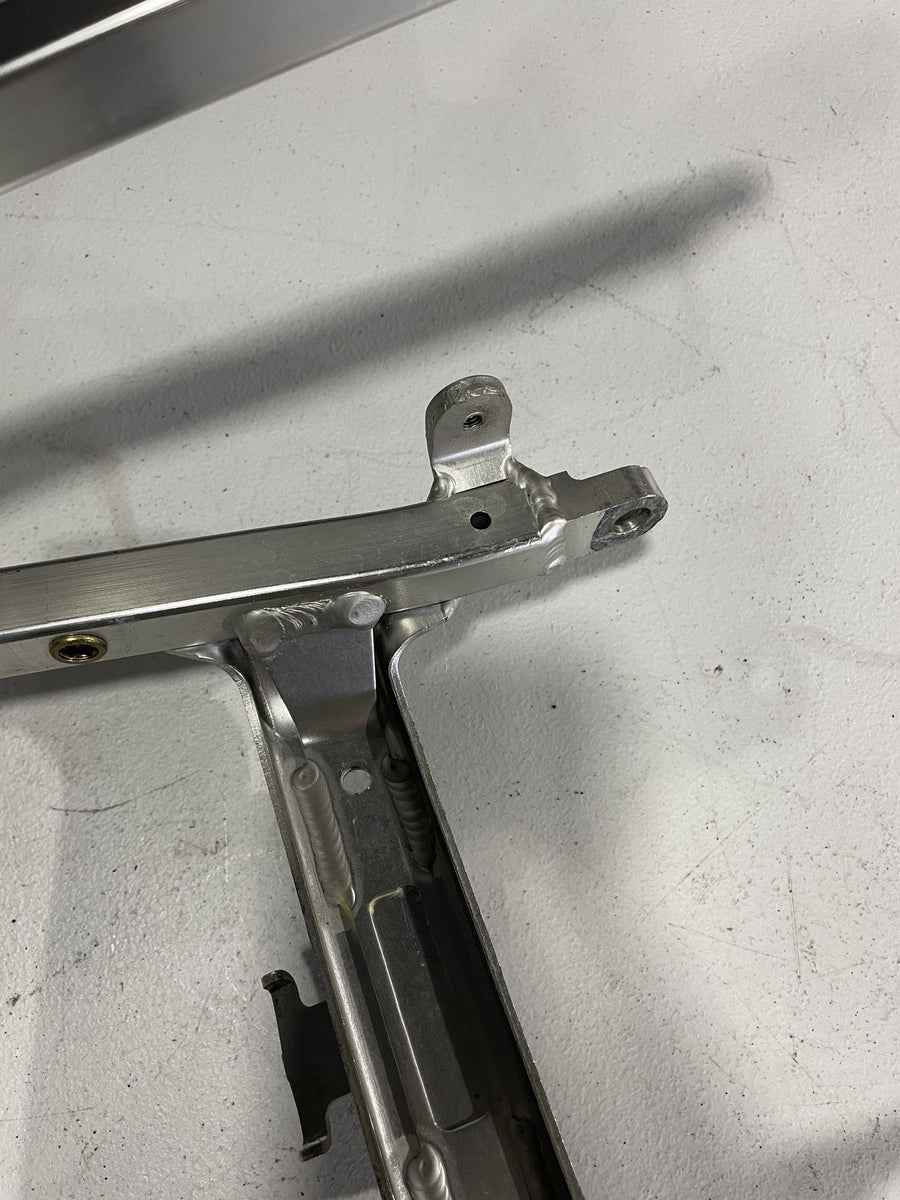 99-02 YAMAHA YZF R6 REAR BACK TAIL SUBFRAME SUB FRAME