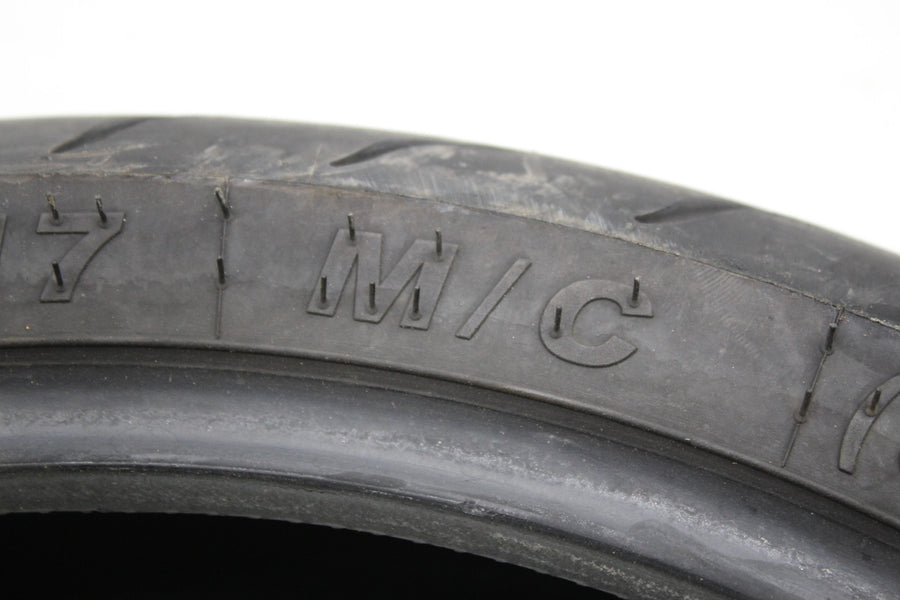 KENDA KM1 ST ROAD 120/70 ZR17 M/C (58W) FRONT TIRE (TREAD:4/32NDS)