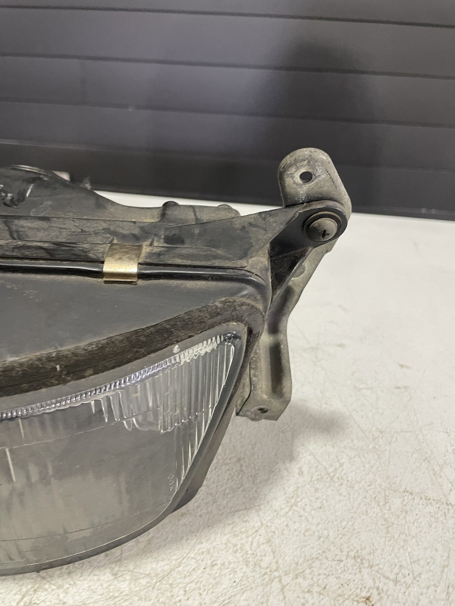 94-97 SUZUKI RF600R FRONT HEADLIGHT HEAD LIGHT LAMP