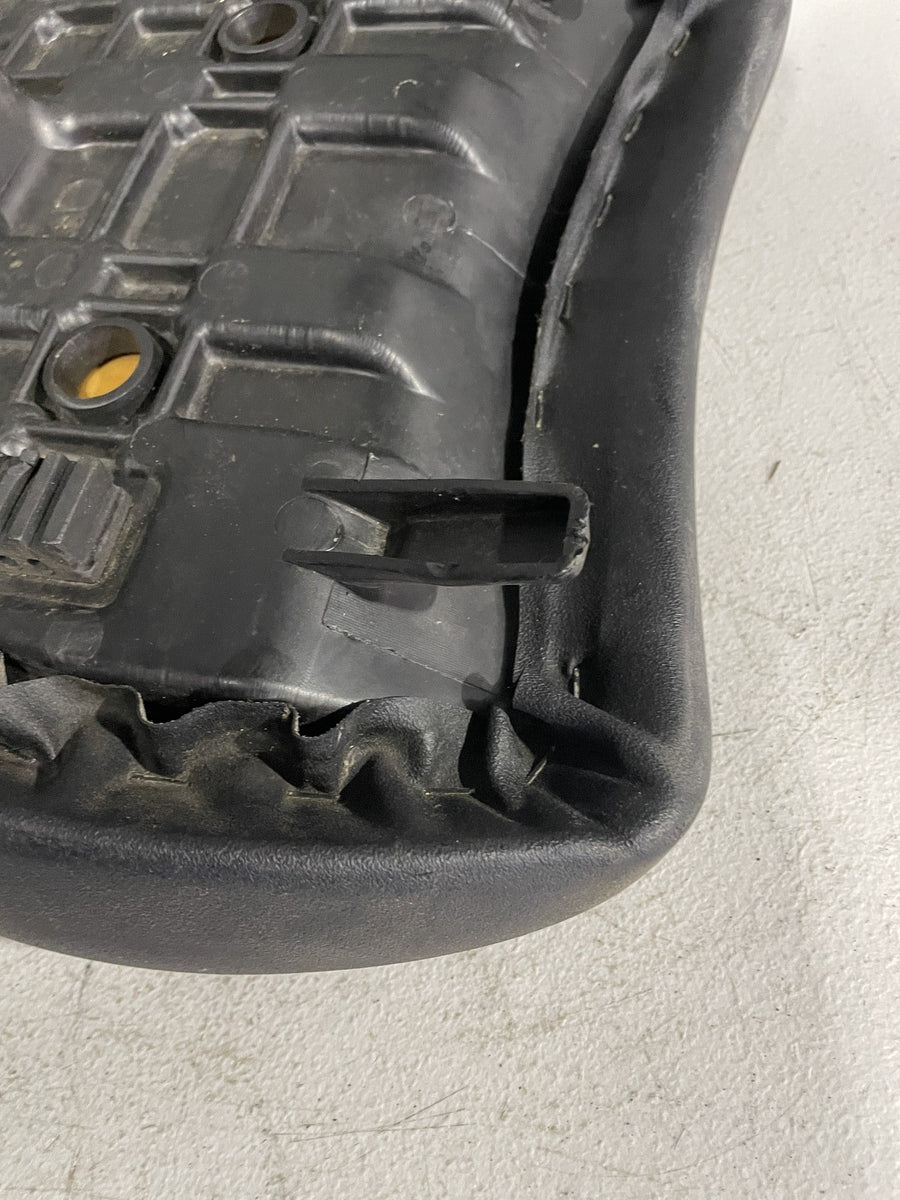 98-03 SUZUKI TL1000R FRONT DRIVERS SEAT PAD SADDLE PILLION