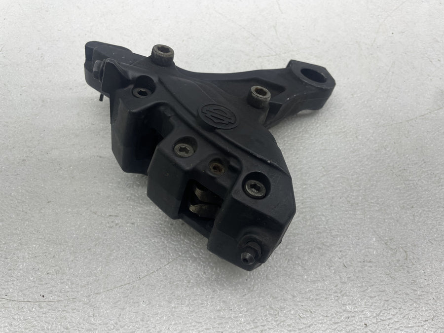 12-16 HARLEY-DAVIDSON STREET GLIDE FLHX REAR BACK BRAKE CALIPER W MOUNT BRACKET