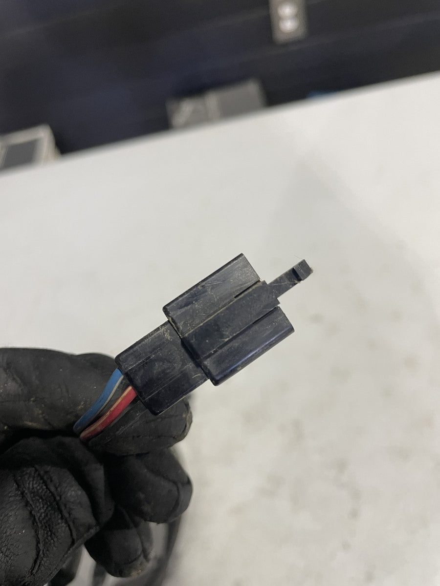 87-19 YAMAHA TW200 KILL OFF SWITCH BUTTON