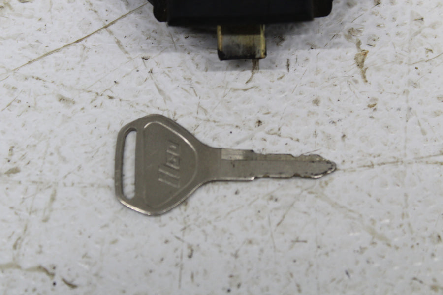 1987 KAWASAKI NINJA 500 EX500A IGNITION LOCK KEY SET W/ SEAT LOCK
