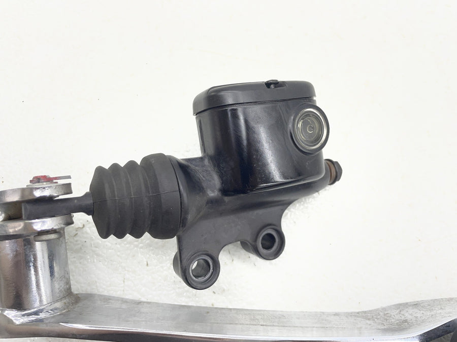 17-23 HARLEY-DAVIDSON ELECTRA GLIDE ULTRA LIMITED FLHTK REAR BACK BRAKE MASTER
