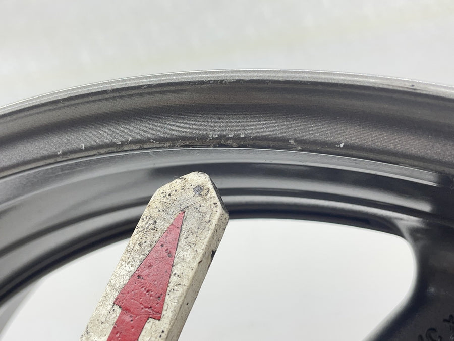 11-26 SUZUKI GSXR600 GSXR750 REAR BACK WHEEL RIM STRAIGHT 17X5.50