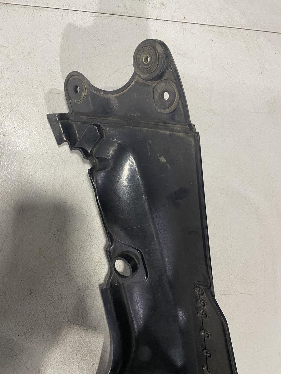 88-93 SUZUKI KATANA 1100 GSX1100F CENTER REAR BACK TAIL FAIRING COWL