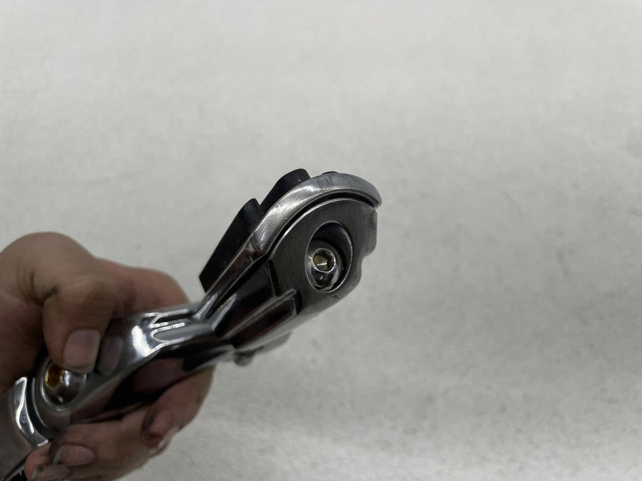 17-23 HARLEY-DAVIDSON ELECTRA GLIDE ULTRA LIMITED FRONT HIGHWAY FOOTPEGS PAIR