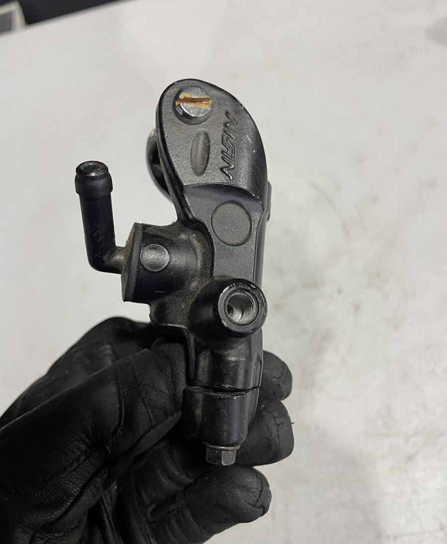 06-07 SUZUKI GSXR750 FRONT BRAKE MASTER CYLINDER 59600-47H10