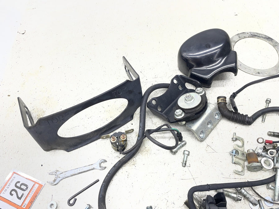 06-07 HARLEY-DAVIDSON STREET ROD VRSCR PARTS HARDWARE LOT