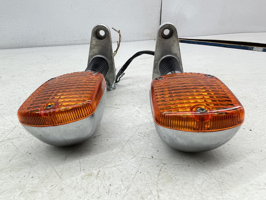 83 HONDA SHADOW 750 VT750 FRONT LEFT RIGHT TURN SIGNALS LIGHT INDICATORS