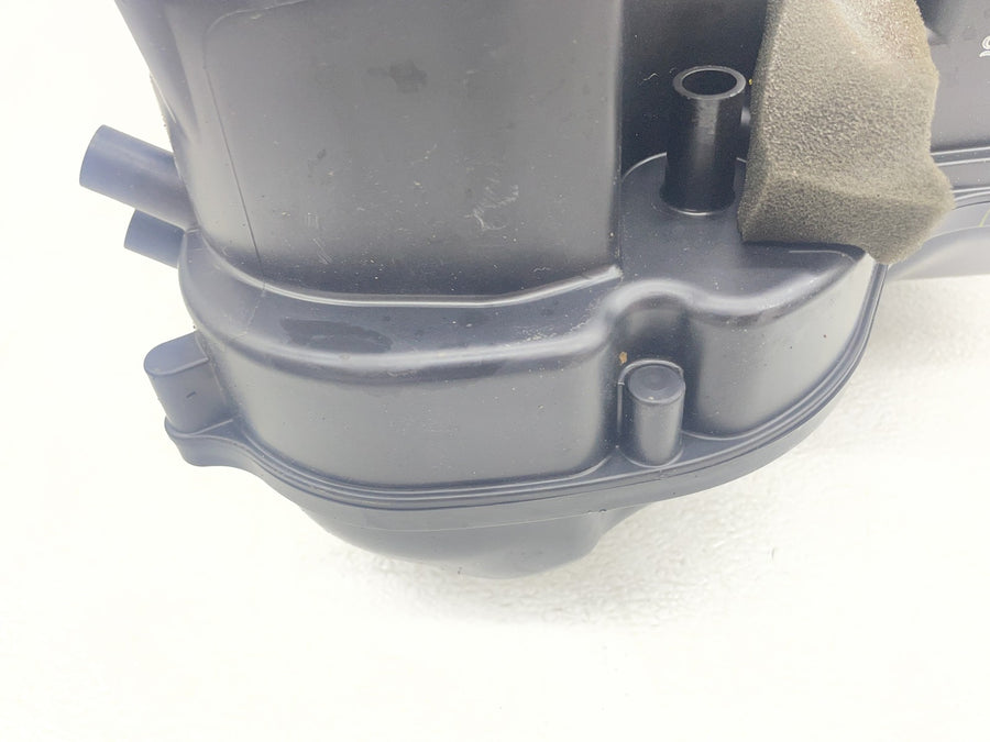 11-13 YAMAHA FZ8 AIRBOX AIR INTAKE FILTER BOX 39P-14411-00-00 39P-14421-00-00