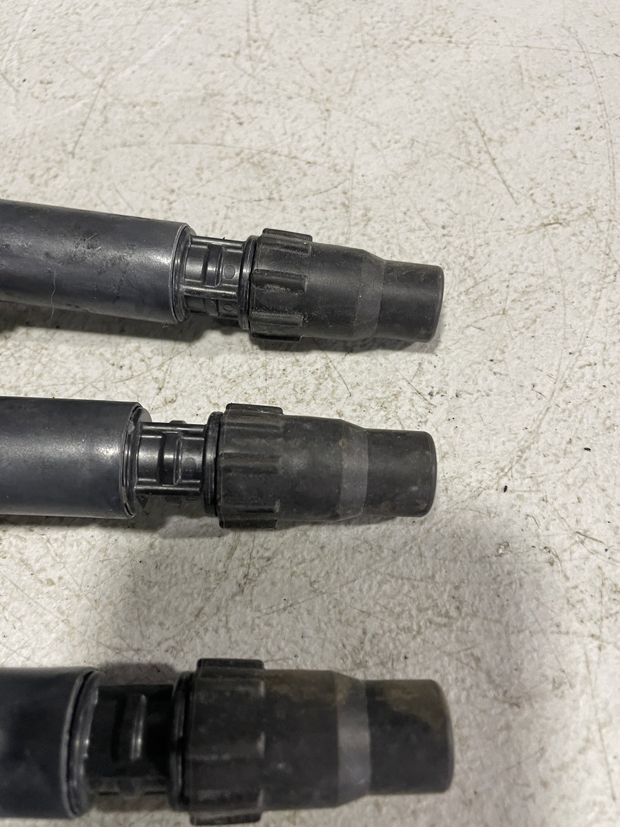 06-07 SUZUKI GSXR600 IGNITION COILS COIL SPARK PLUG CAPS