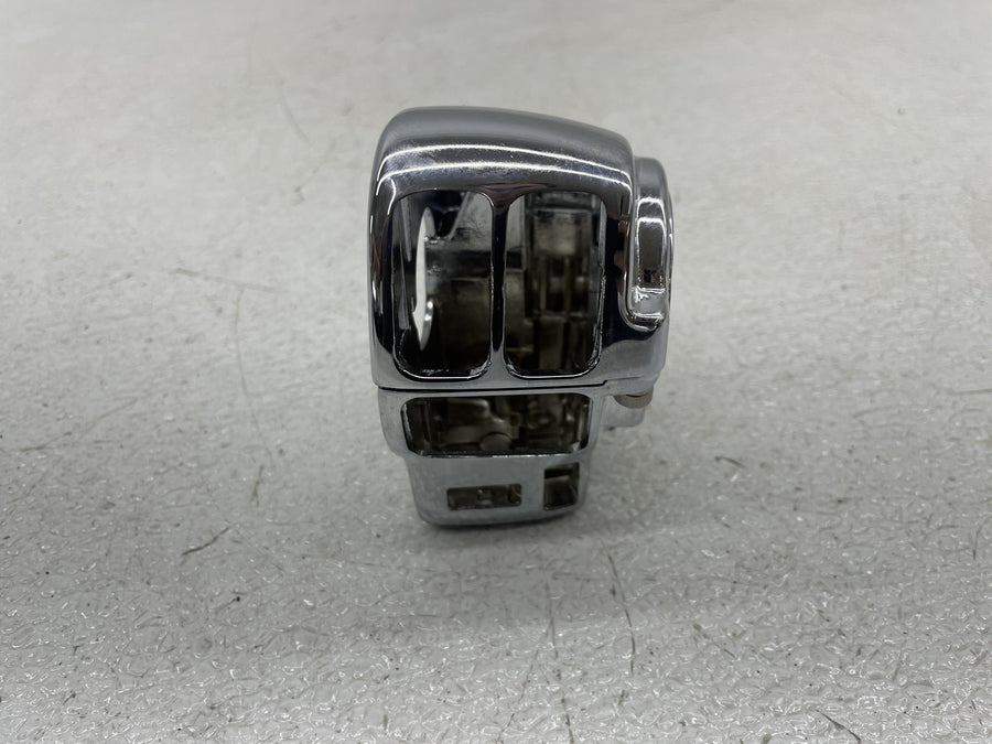 89-91 HARLEY-DAVIDSON ELECTRA GLIDE CLASSIC CHROME SWITCH SHELLS HOUSING PAIR