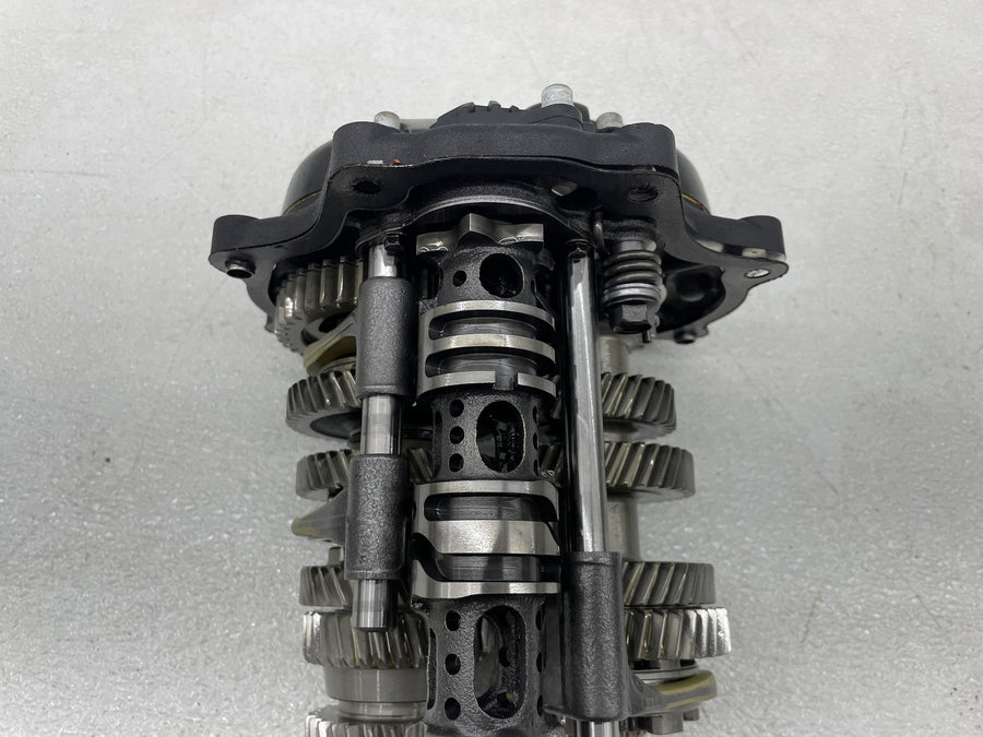 24-26 HARLEY-DAVIDSON STREET GLIDE FLHX M8 117CI ENGINE TRANSMISSION GEARS