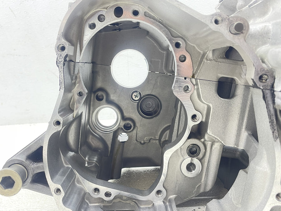 13-18 KAWASAKI NINJA ZX6R 636 ENGINE CRANKCASE CRANK CASE BLOCK CYLINDERS PISTON