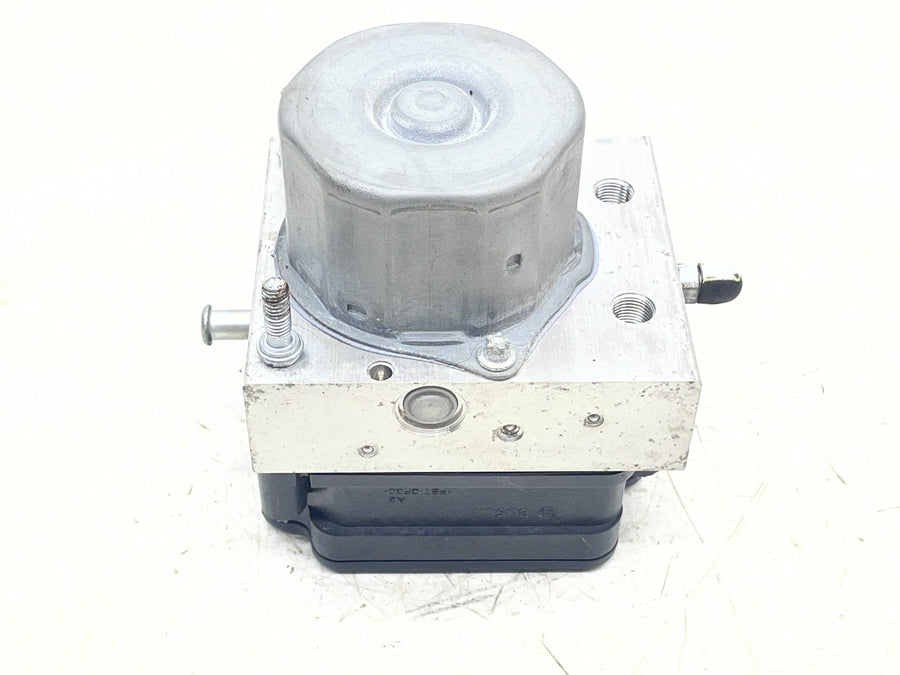 19 POLARIS SLINGSHOT SL ABS PUMP UNIT MODULE