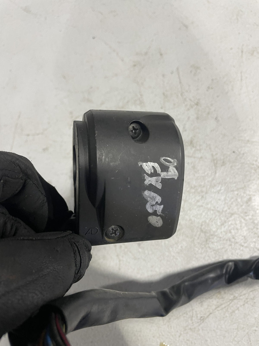06-08 KAWASAKI NINJA 650 EX650 RIGHT CONTROL KILL OFF START SIGNAL SWITCH