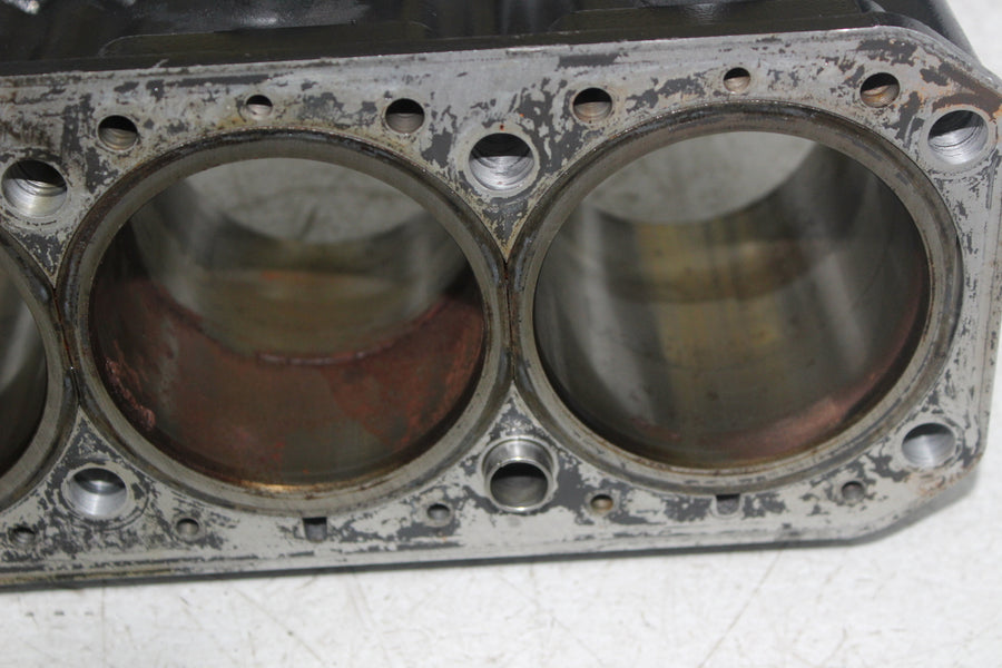 93-01 KAWASAKI NINJA ZX11 ENGINE MOTOR CYLINDER JUG