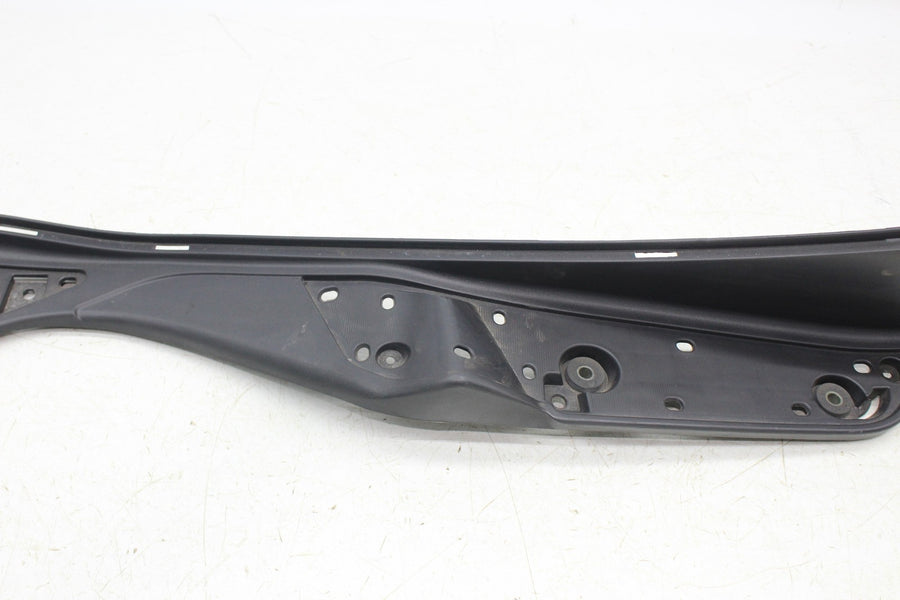 03-06 SUZUKI BURGMAN 400 AN400 LEFT RIGHT LOWER LEG FOOT BOARDS COVERS