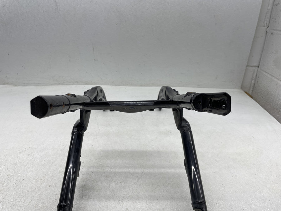 07-11 HARLEY-DAVIDSON ROAD KING CLASSIC FLHRC REAR BACK FENDER SUPPORT SUBFRAME