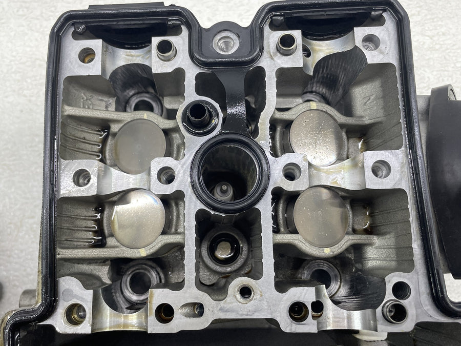 03-09 SUZUKI SV650 ENGINE FRONT CYLINDER HEAD CAMS VALVES COVER
