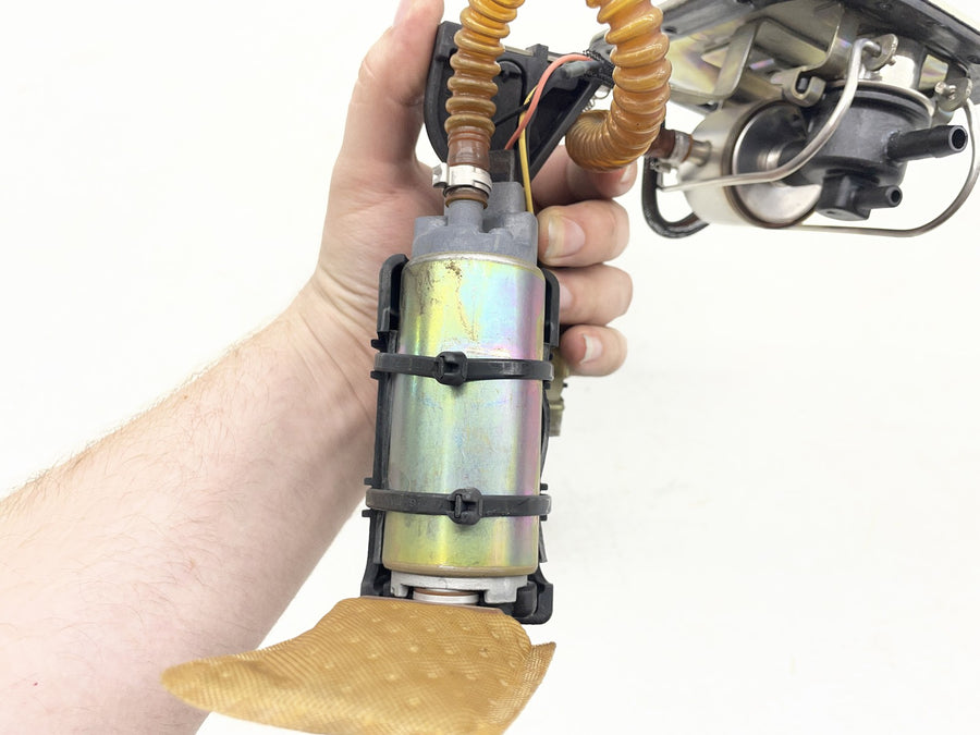 01-06 HARLEY-DAVIDSON SOFTAIL STANDARD FXSTI FUEL GAS PUMP SENDING UNIT
