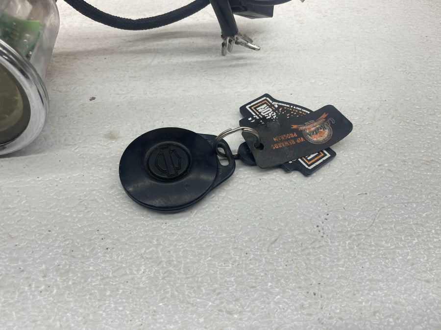 00-06 HARLEY-DAVIDSON SOFTAIL FXSTDSE2 OEM ECU CDI ECM TSM GAUGE FOB SECURITY