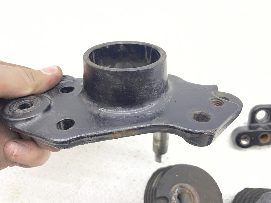 07-11 HARLEY-DAVIDSON STREET GLIDE FLHX REAR SWINGARM PIVOT MOUNT BRACKETS KIT