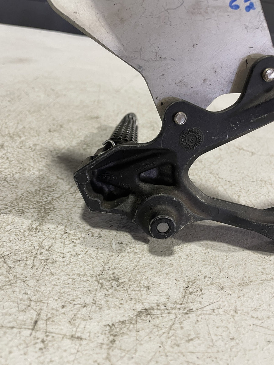 13-18 KAWASAKI NINJA ZX6R LEFT REARSET REAR SET DRIVER FOOT PEG REST STOP