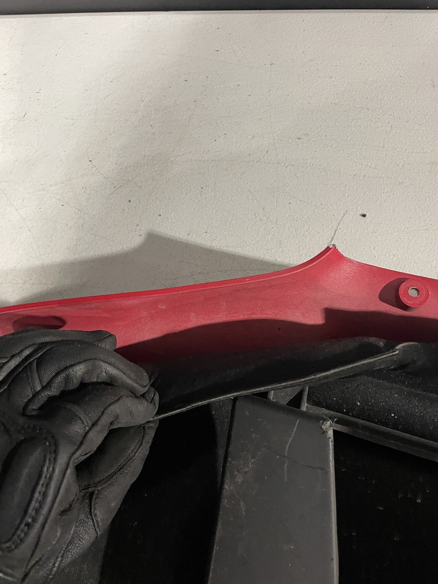 03-07 DUCATI SUPERSPORT 800 LEFT FRONT UPPER MID SIDE FAIRING COWL PLASTIC