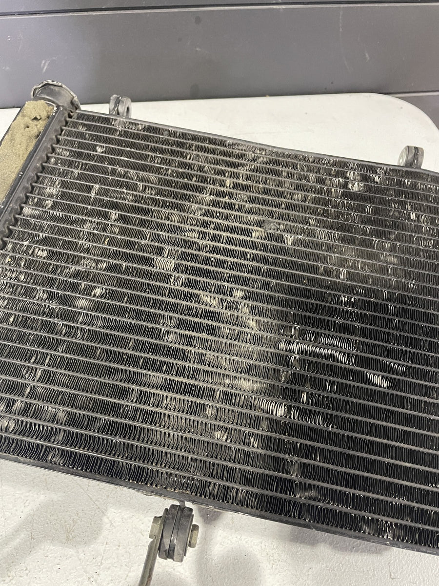 99-02 YAMAHA YZF R6 ENGINE RADIATOR MOTOR COOLER COOLING RADIATER