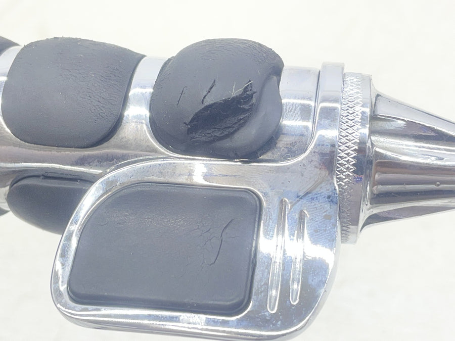 2012 SUZUKI BOULEVARD M109R RIGHT SWITCH CONTROL KILL OFF START SIGNAL THROTTLE