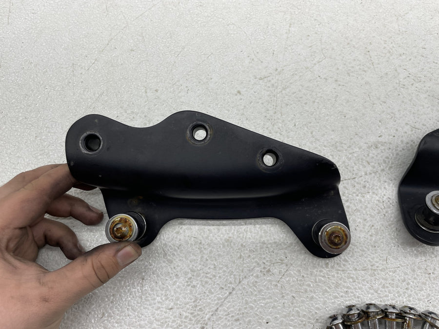 07-11 HARLEY-DAVIDSON STREET GLIDE FLHX QUICK RELEASE BRACKETS MOUNTS PAIR