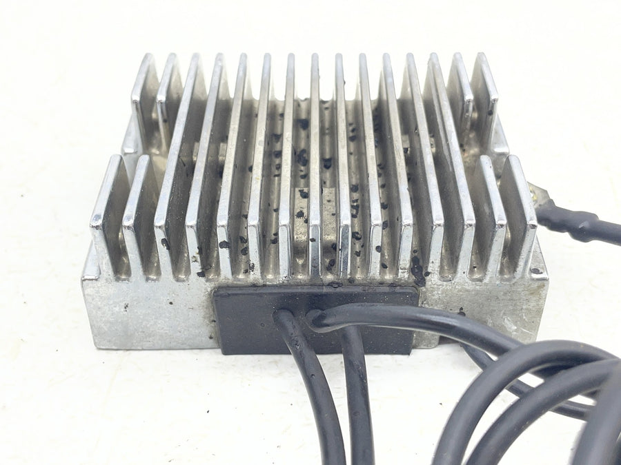 00-06 HARLEY-DAVIDSON DYNA WIDE GLIDE FXDWG CHROME RECTIFIER VOLTAGE REGULATOR