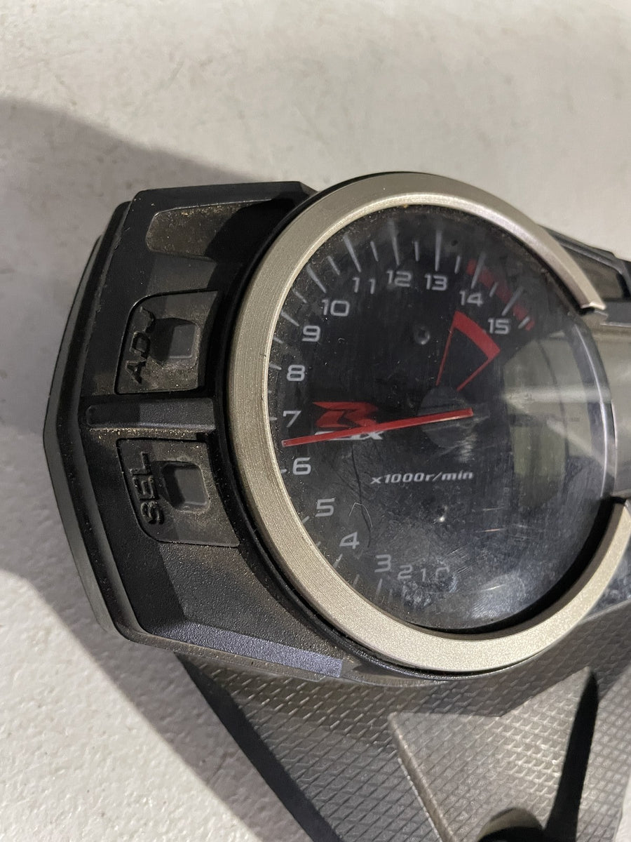 09-11 SUZUKI GSXR1000 SPEEDO TACH GAUGES DISPLAY CLUSTER SPEEDOMETER TACHOMETER
