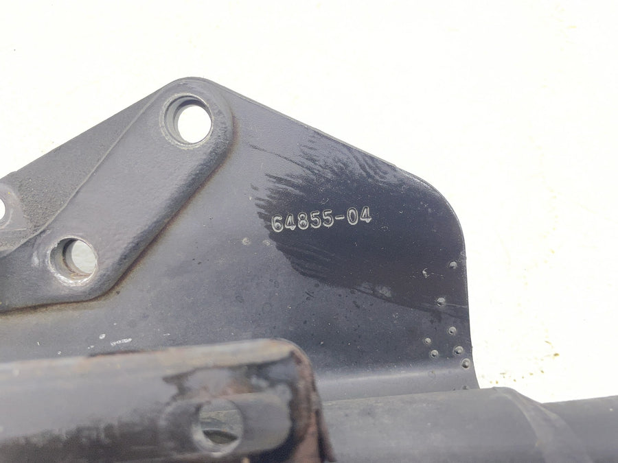 04-06 HARLEY-DAVIDSON SPORTSTER 1200 XL1200L MUFFLER EXHAUST PIPE BRACKET MOUNT