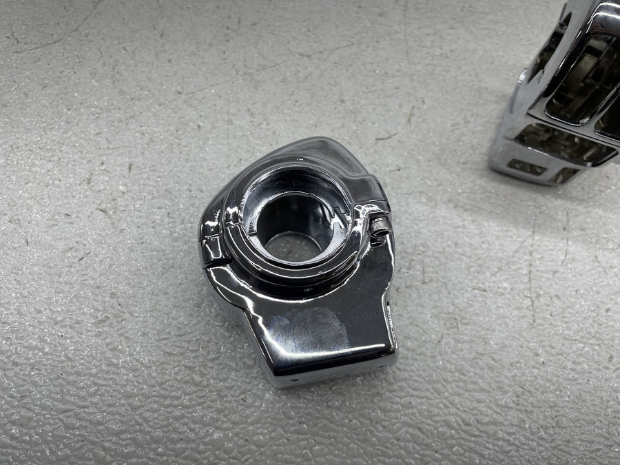 89-91 HARLEY-DAVIDSON ELECTRA GLIDE CLASSIC CHROME SWITCH SHELLS HOUSING PAIR