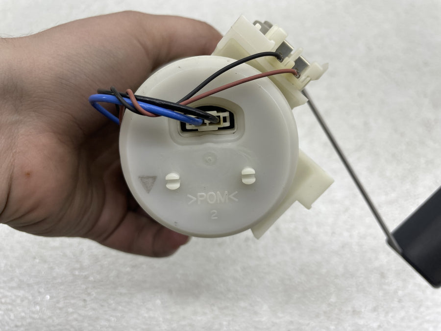 06-15 YAMAHA FZ1 FUEL PUMP GAS PETROL SENDER UNIT