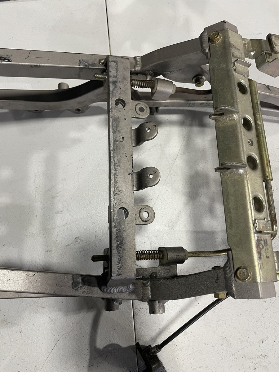 93-95 KAWASAKI NINJA ZX7R REAR BACK TAIL SUBFRAME SUB FRAME