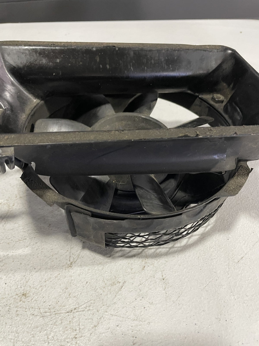 01-04 SUZUKI INTRUDER VOLUSIA 800 VL800 ENGINE RADIATOR COOLING FAN