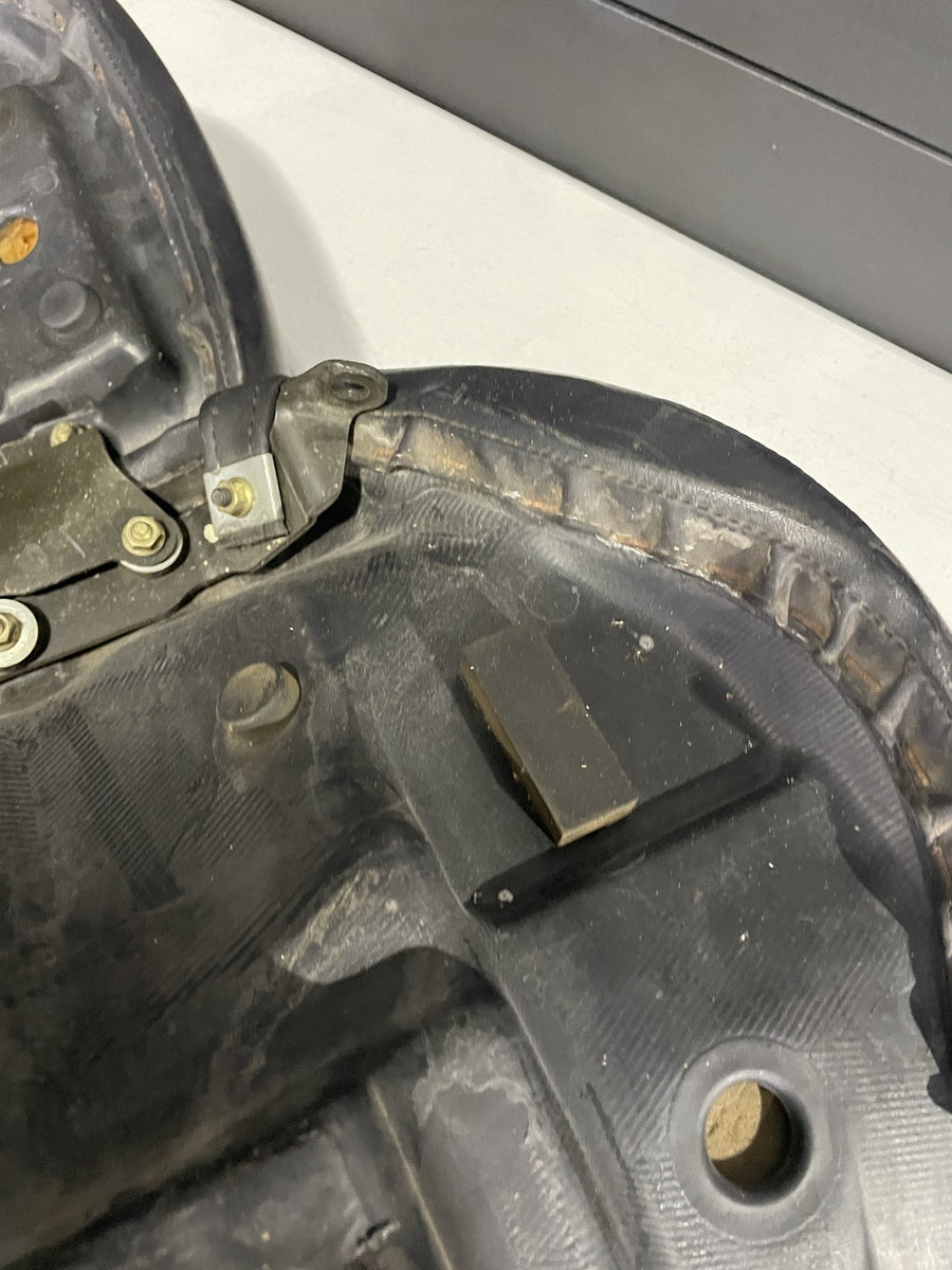 1995 HONDA SHADOW 1100 VT1100C FRONT REAR DRIVER PASSENGER SEAT