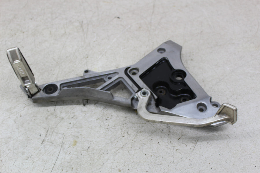 86-87 YAMAHA FJ1200 LEFT RIGHT REAR BACK PASSENGER PEG SET PAIR MOUNT